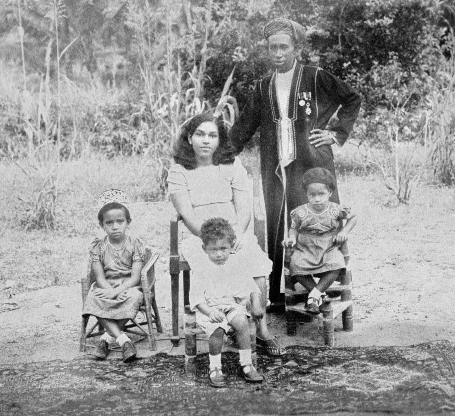 [Family picture in our house in Malindi in the middle of the 70ies]